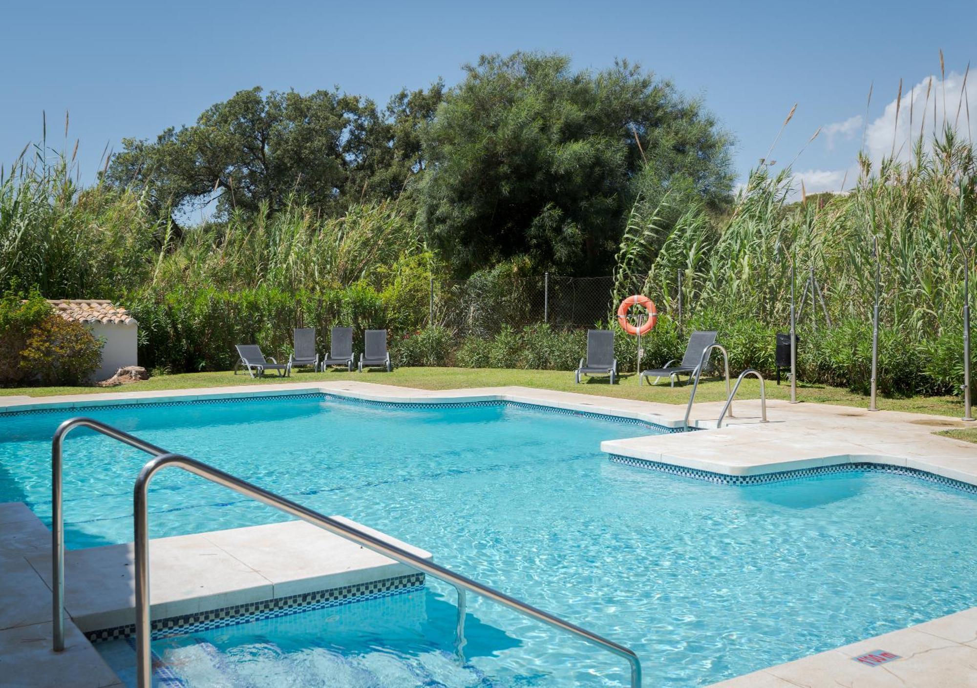 Vakantiehuis Wintowinrentals Townhouse, Pool & Beach